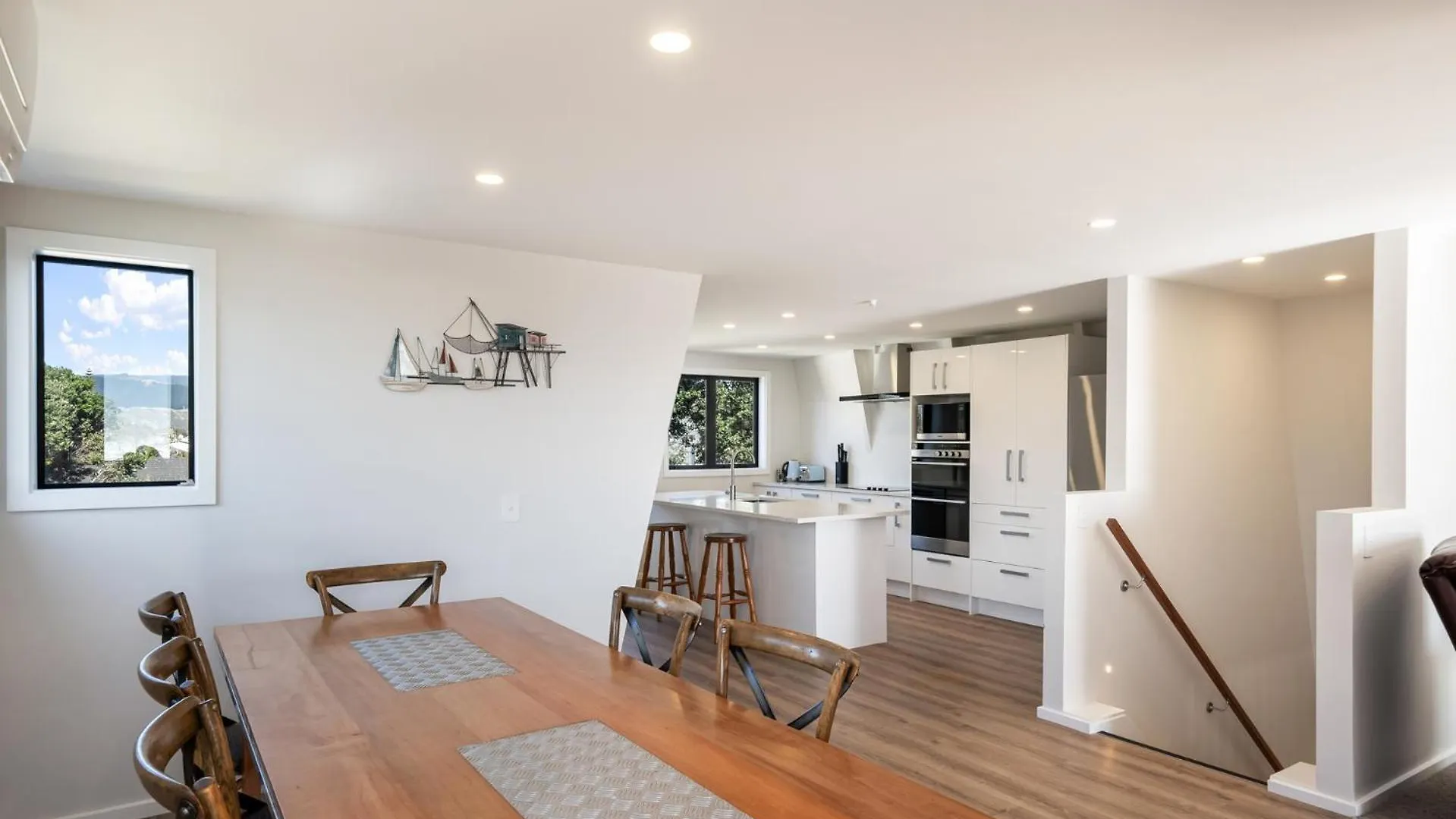 Holiday home Sunset Shores - Paraparaumu Beach Retreat
